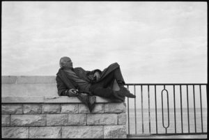 Lee más sobre el artículo Henri Cartier-Bresson – Biografia de una mirada