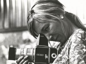 Joana Biarnés, enfrentó el machismo para convertirse en la primera fotoperiodista española