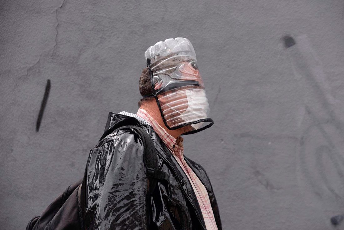 Seis fotoperiodistas de diferentes países nos cuenta por qué han salido a las calles a cubrir la pandemia del COVID-19 La historia de 6 fotoperiodistas que cubren el covid-19