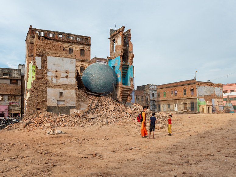 En esta serie Dillon Marsh, fotógrafo sudafricano presenta la crisis del deshielo de los glaciares de India y Nepal en el día a día de la población. Calculando los costos, una serie de Dillon Marsh sobre el calentamiento global
