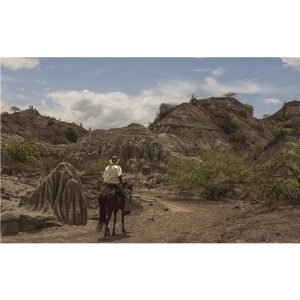 "Arraigos: El personaje rural" una serie de Daniela Gómez